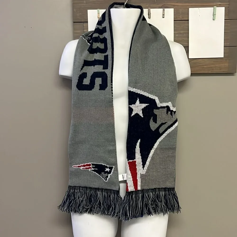 FOCO New England Patriots Winter Reversible Unisex Acrylic Scarf w/ Tassels-OSFM